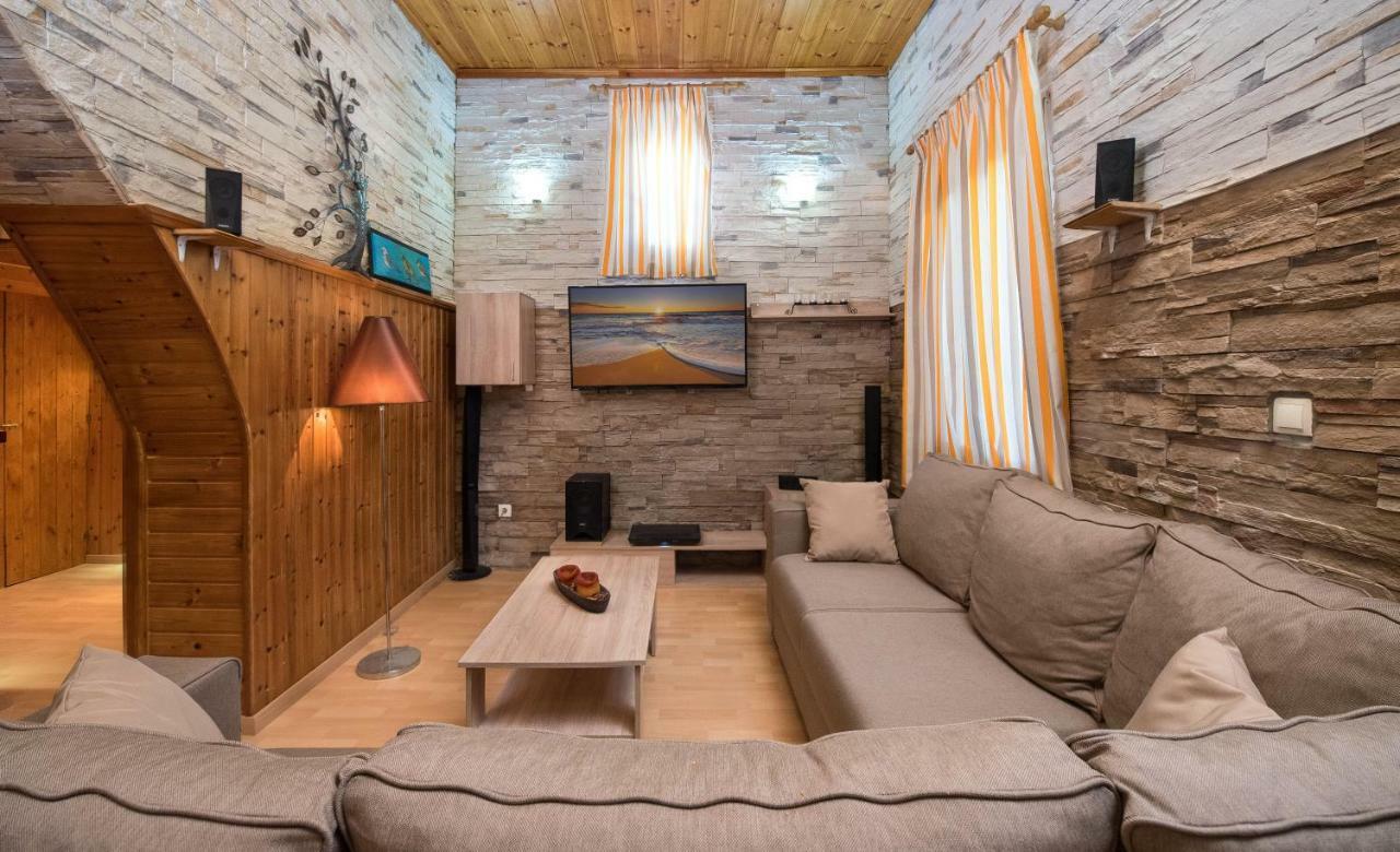 Sioutis House Apartment Soroni Bagian luar foto